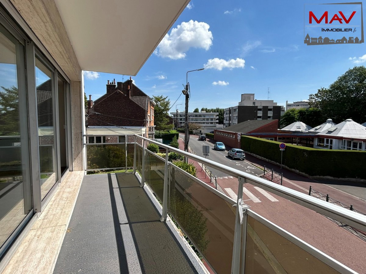 Appartement à VENDRE - Réf. DFV1677