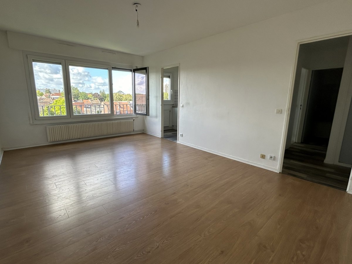 Appartement à VENDRE - Réf. DFV1674